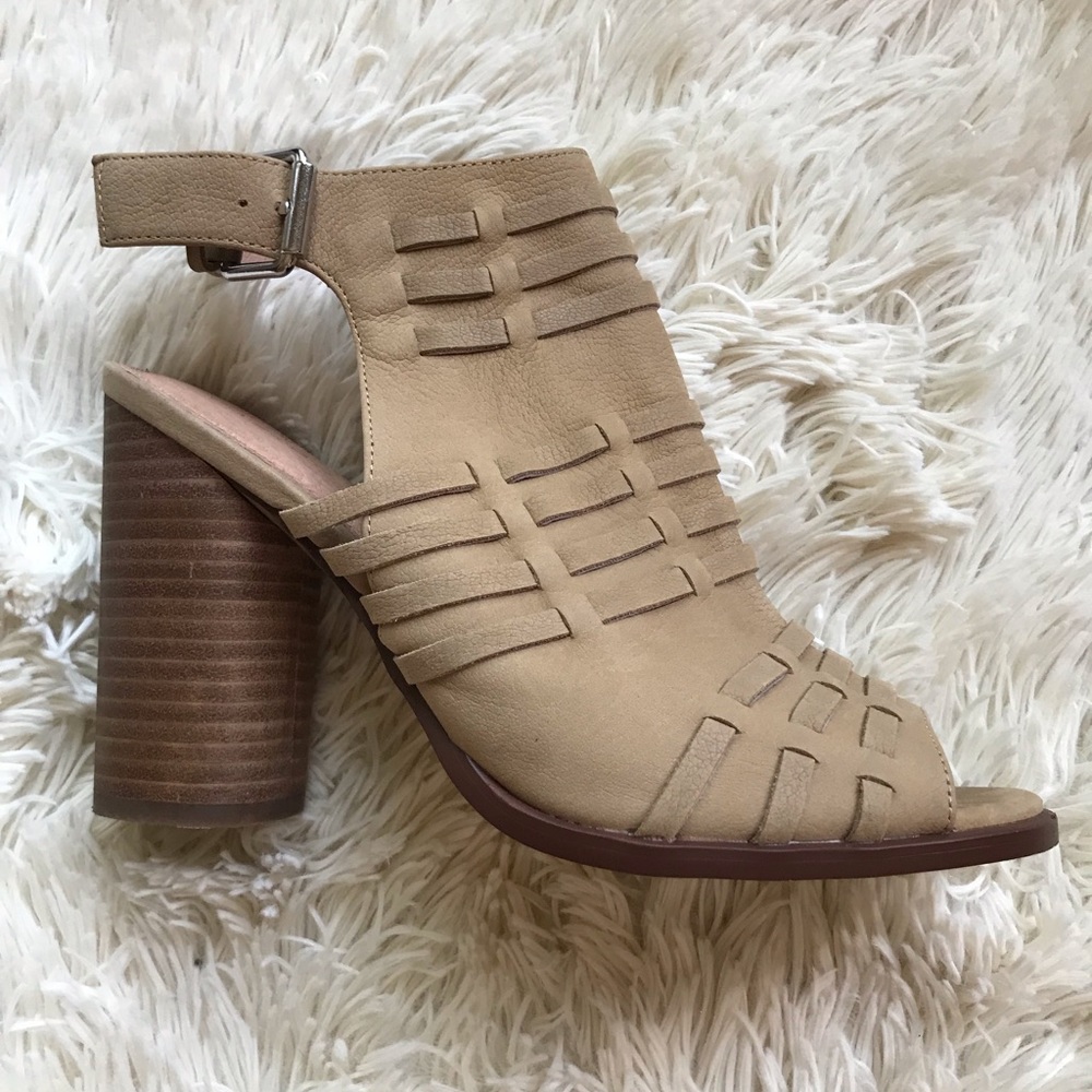 Caslon Leather Heel Sandal